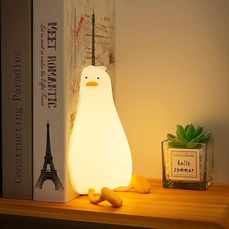 Lie Flat Duck Lamp